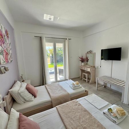 Sungate Villas Almiros Beach ภายนอก รูปภาพ