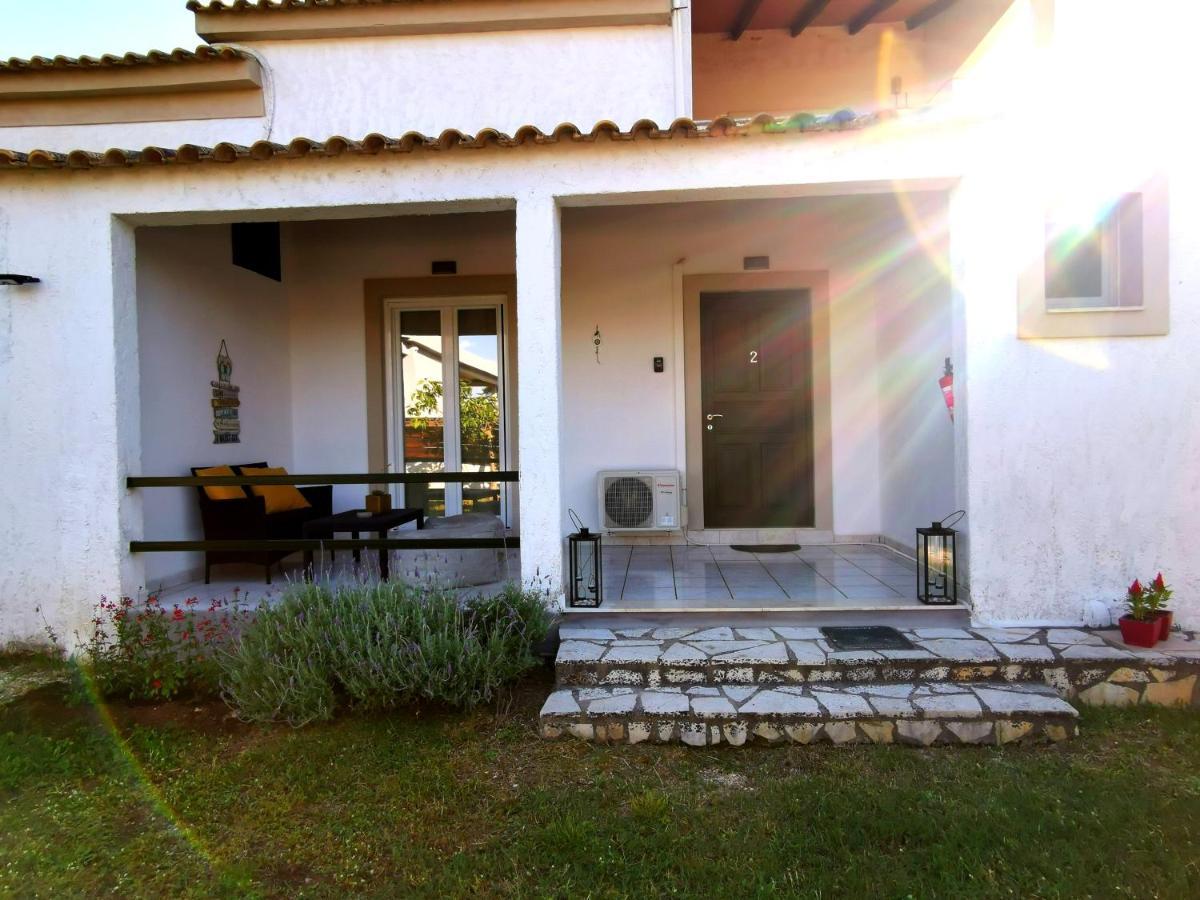 Sungate Villas Almiros Beach ภายนอก รูปภาพ