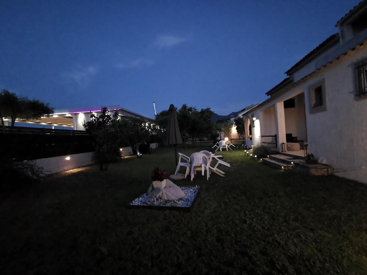 Sungate Villas Almiros Beach ภายนอก รูปภาพ