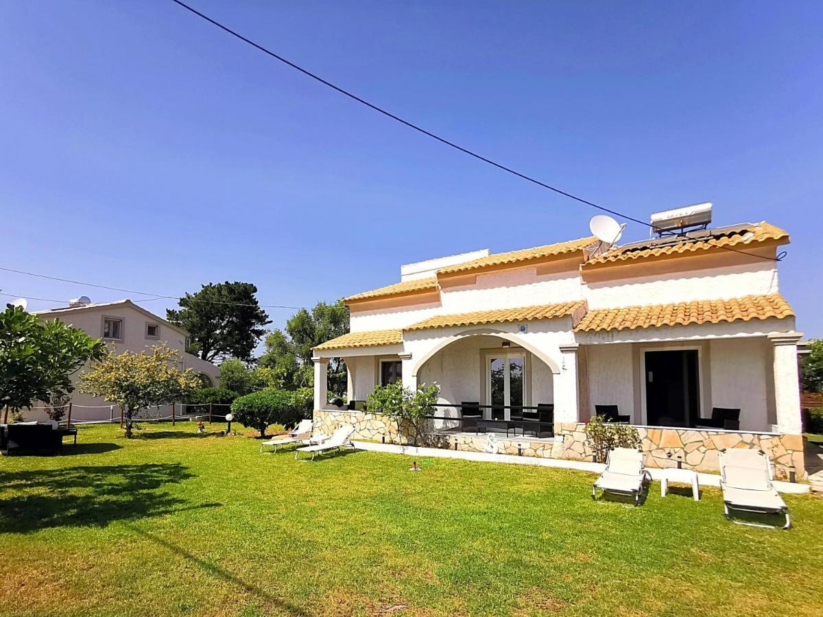 Sungate Villas Almiros Beach ภายนอก รูปภาพ