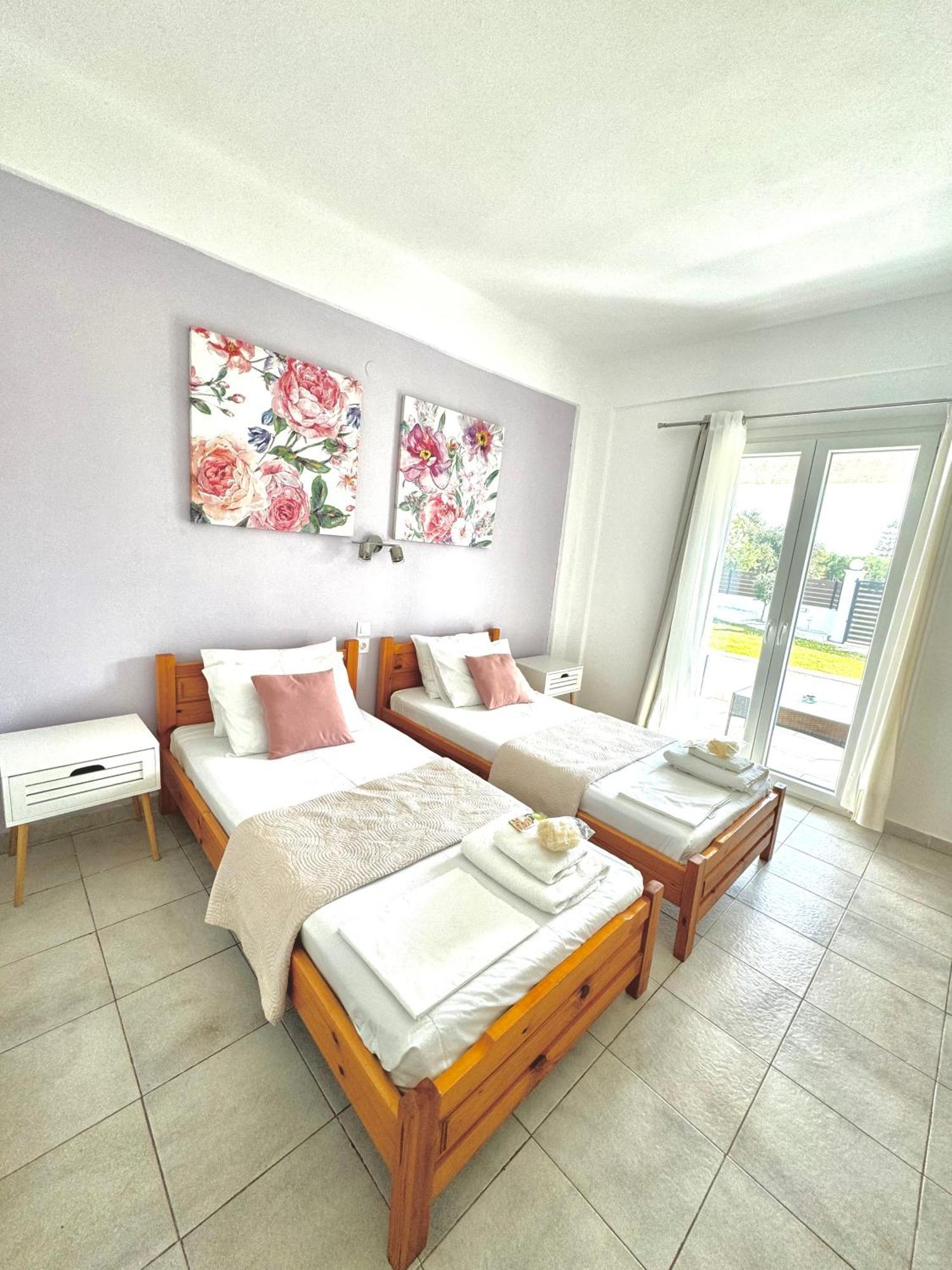 Sungate Villas Almiros Beach ภายนอก รูปภาพ
